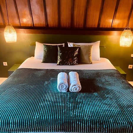 Mowglis Gili Air Hotel Exterior photo
